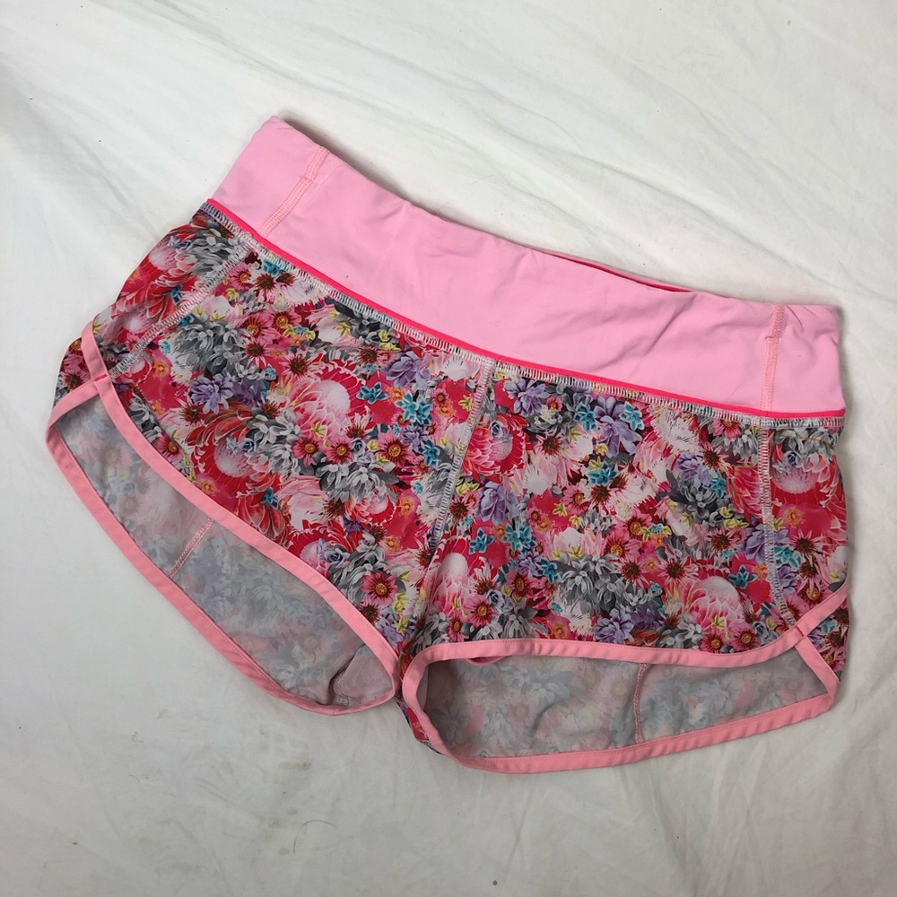 ❌ SOLD ❌ Lululemon Speed Up shorts 2.5” - Picture 1 of 6